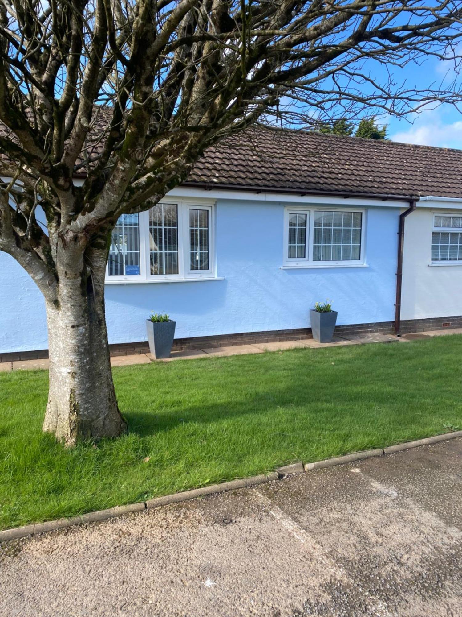 44 Gower Holiday Village Ty Gwyr Cosy 2 Bedroom Chalet Swansea Zewnętrze zdjęcie